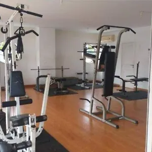Farerei Spacieux, Equipe Et Confortable Appartement