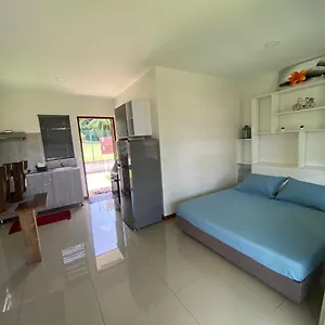 Jorsen House Tahiti 2 : Confortable Hébergement de vacances