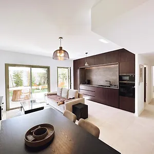  Appartement Moderne Tout Equipe. France